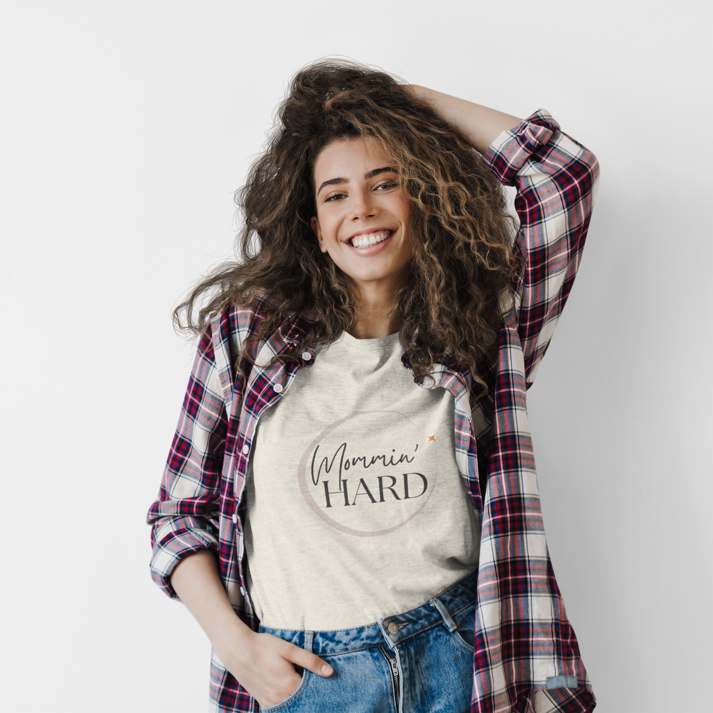 Mommin’ Hard T-Shirt – Funny Mom Life Tee for Coffee-Fueled Chaos & Love