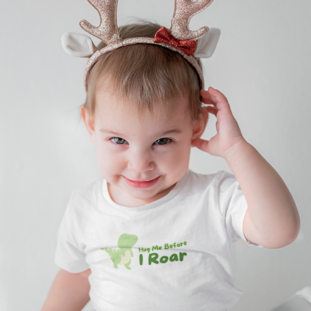 Dinosaur 'Hug Me Before I Roar' Infant Tee - Cute Baby Shirt for Playful Moments